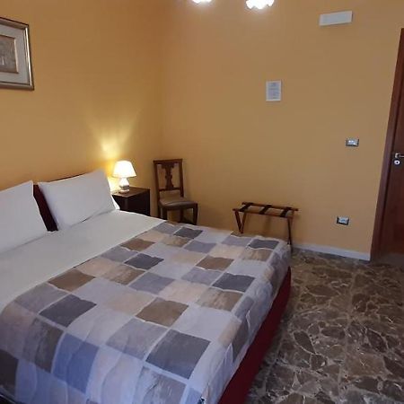 La Riviera Bed and Breakfast Milazzo Eksteriør billede
