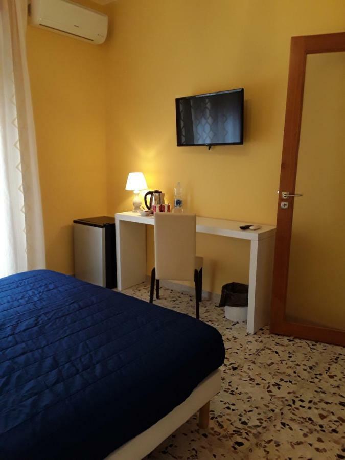 La Riviera Bed and Breakfast Milazzo Eksteriør billede